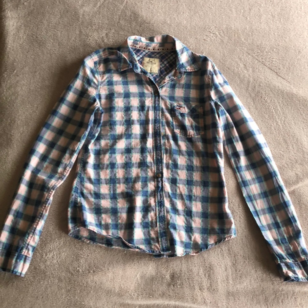 Plaid Hollister long sleeve button down shirt